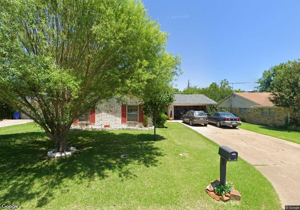 514 Bryan Dr, Denison, TX 75020 - photo 1