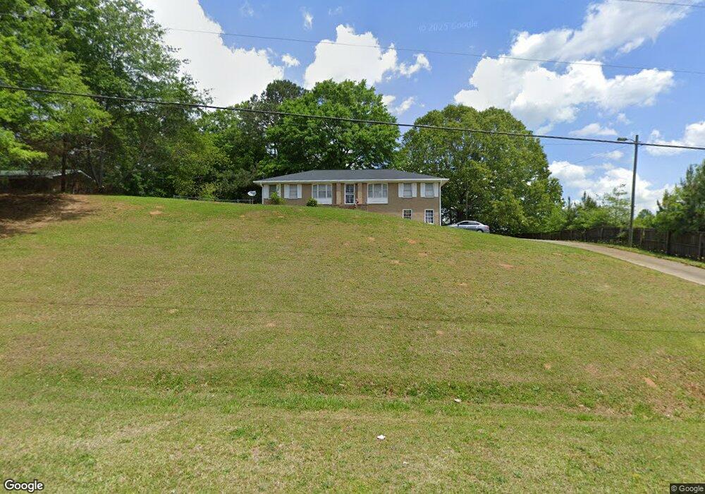 202 E Wright St, Winder, GA 30680 - photo 1