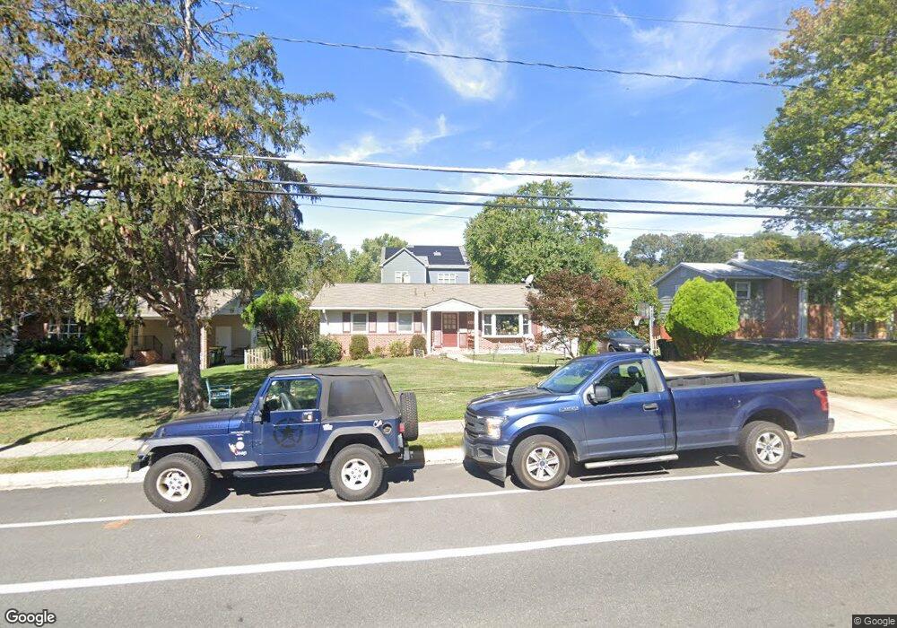 8308 Cottage St, Vienna, VA 22180 - photo 1