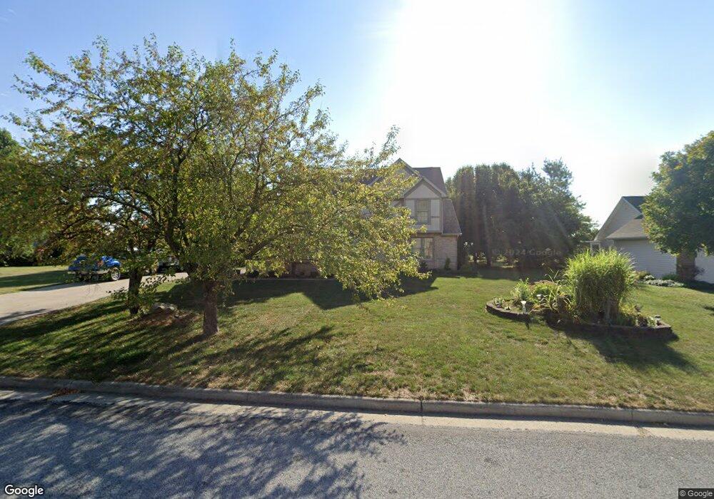 620 Hefner Dr, Lima, OH 45801 - photo 1