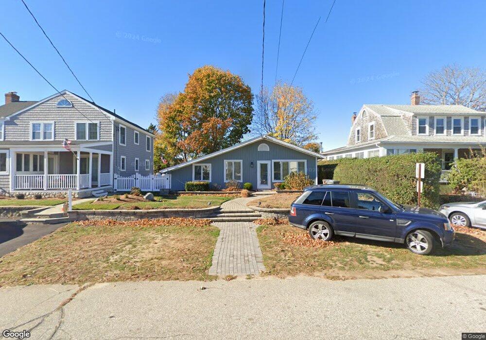 35 S Washington Ave, Niantic, CT 06357 - photo 1
