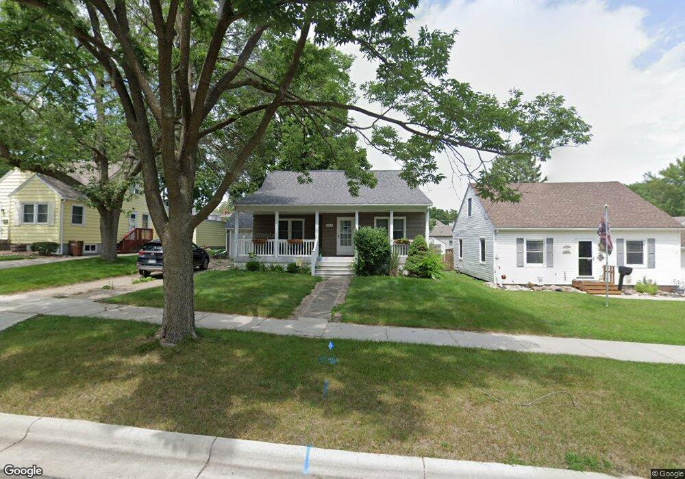 413 Sheridan St, Albert Lea, MN 56007 - photo 1