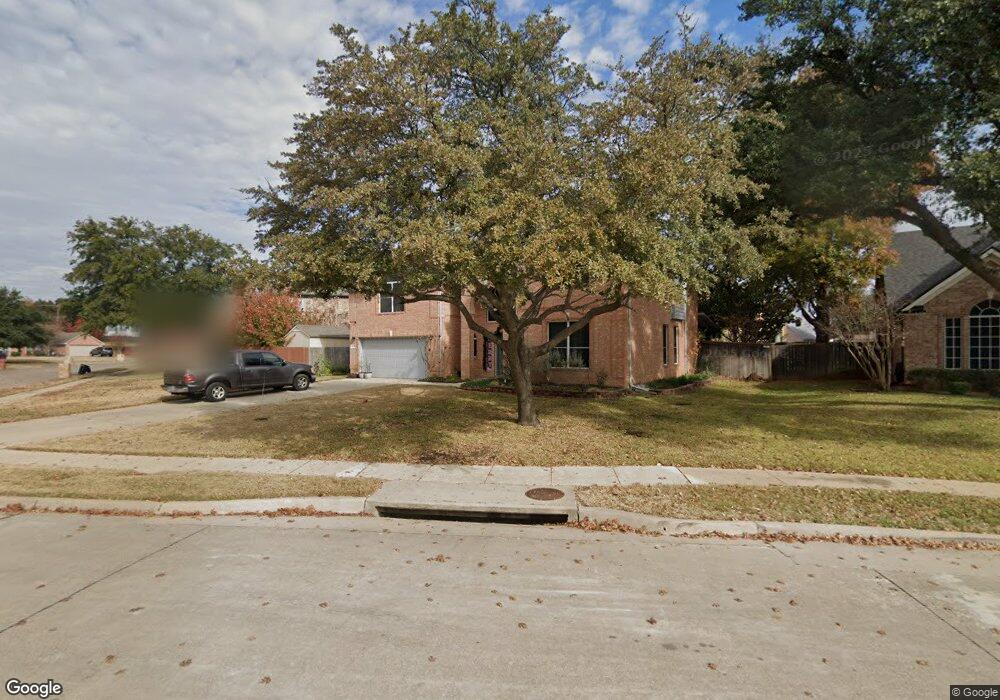 433 Shade Tree Cir, Hurst, TX 76054 - photo 1