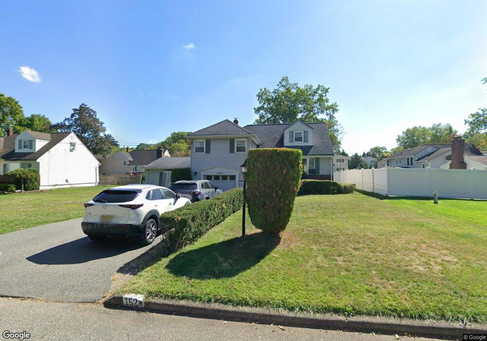 152 Village Cir W, Paramus, NJ 07652 - photo 1