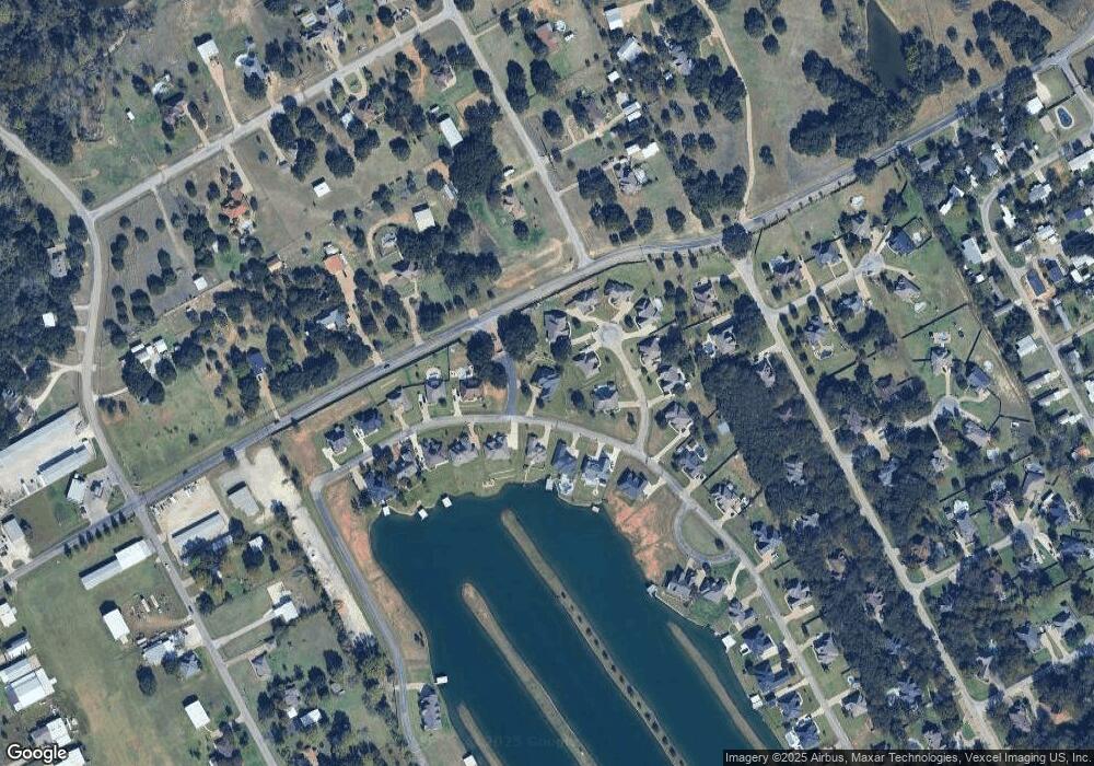 4019 Upper Lake Cir, Granbury, TX 76049 - photo 1