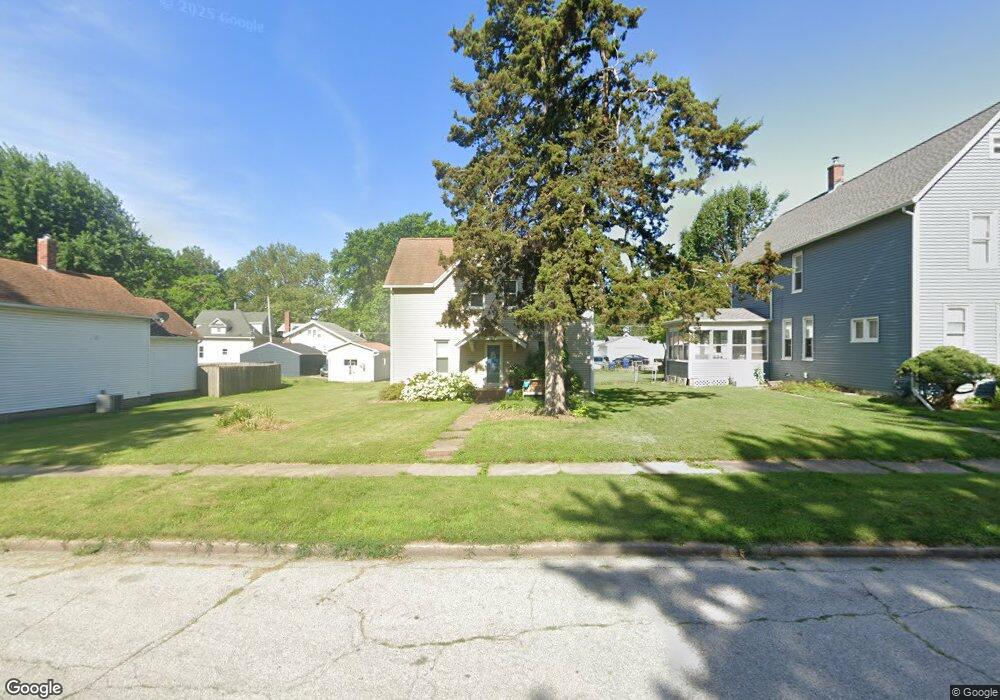 2118 N Fillmore St, Davenport, IA 52804 - photo 1