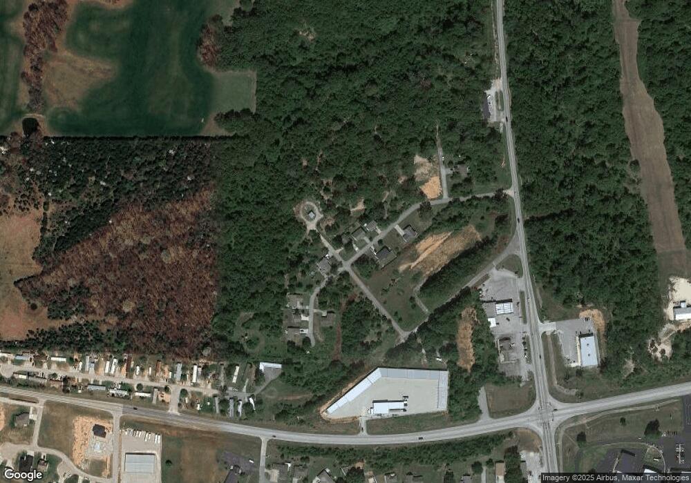 98 Thundering Pines Ln, Reeds Spring, MO 65737 - photo 1