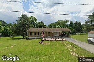 131 Givens St, Peterstown, WV 24963
