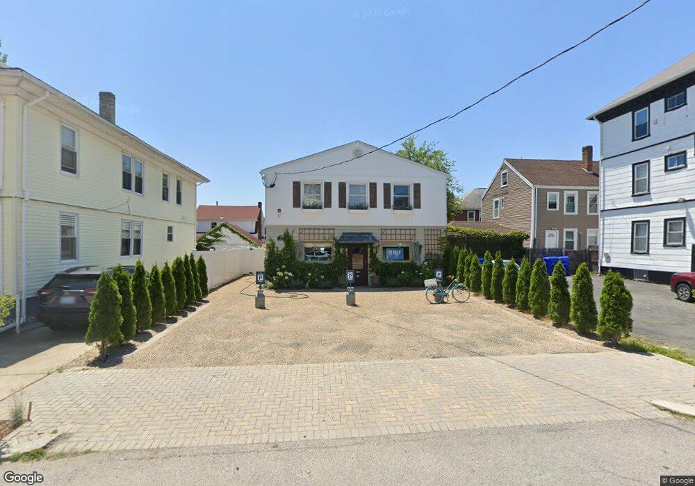 122 Waltham St, Pawtucket, RI 02860 - photo 1