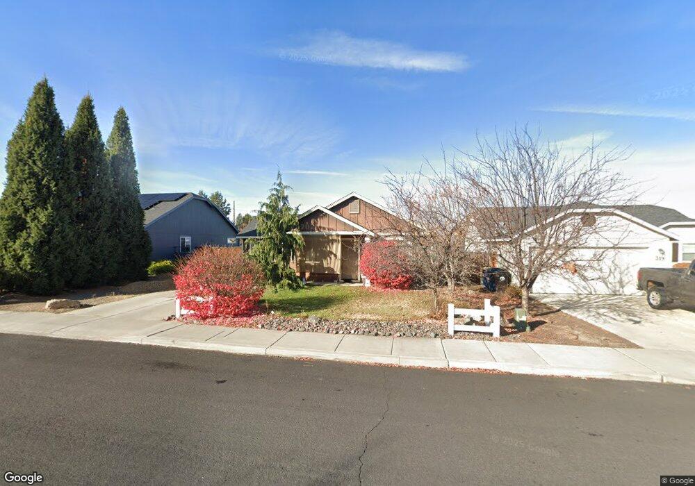 329 SW 33rd Dr unit HS-61, Redmond, OR 97756 - photo 1