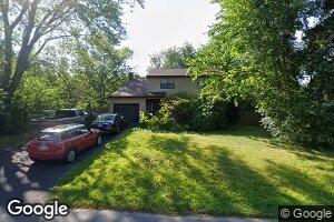 5 Hancock Dr, Glenmont, NY 12077