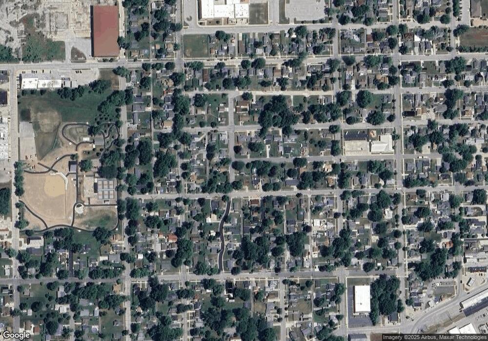 1202 Shull St, Auburn, IN 46706 - photo 1