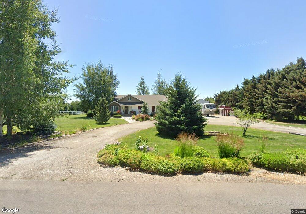 835 W 100 N, Blackfoot, ID 83221 - photo 1