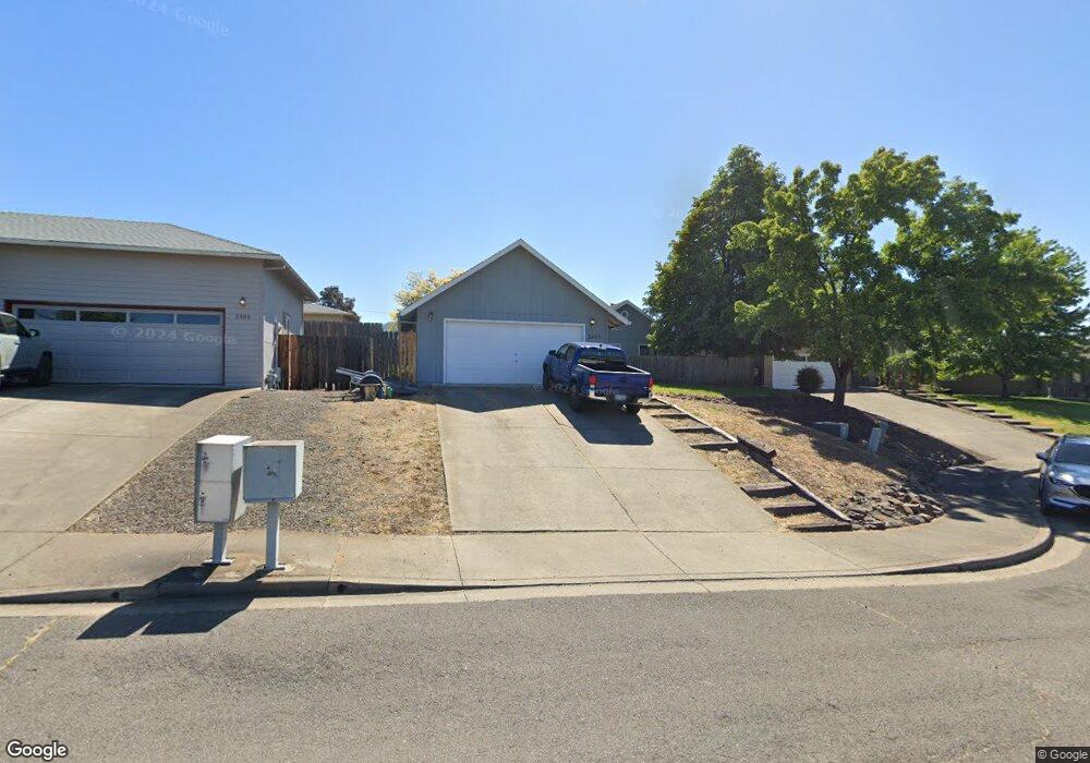 2480 Northcrest Cir, Medford, OR 97504 - photo 1