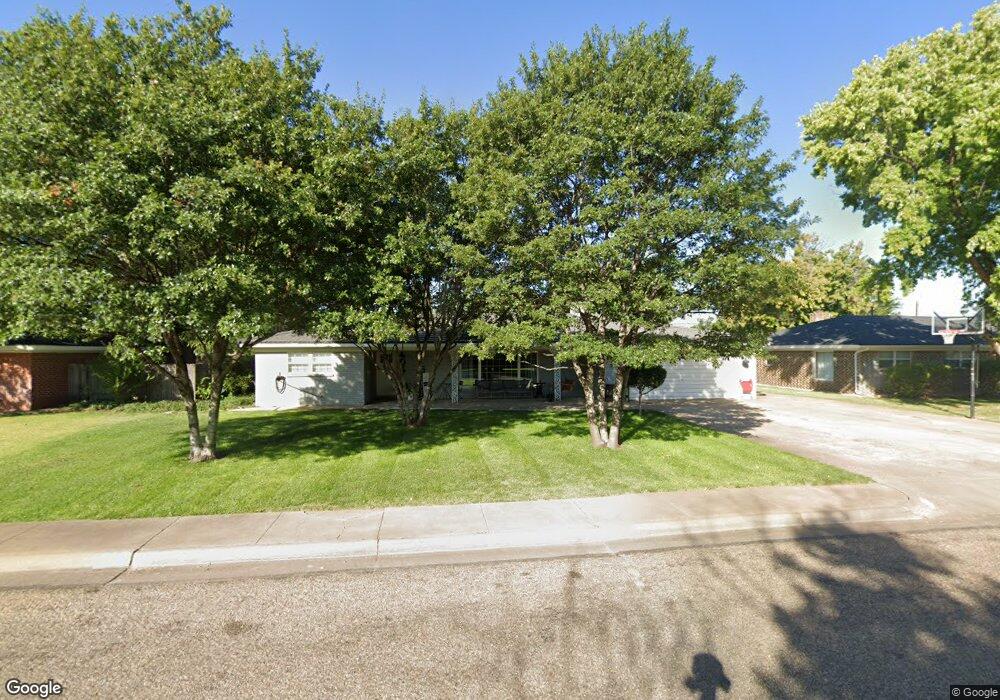 404 Bennett Dr, Dumas, TX 79029 - photo 1