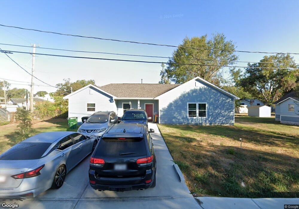 868 Ringold St, Houston, TX 77088 - photo 1