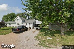 501 S 3rd St, Ethan, SD 57334