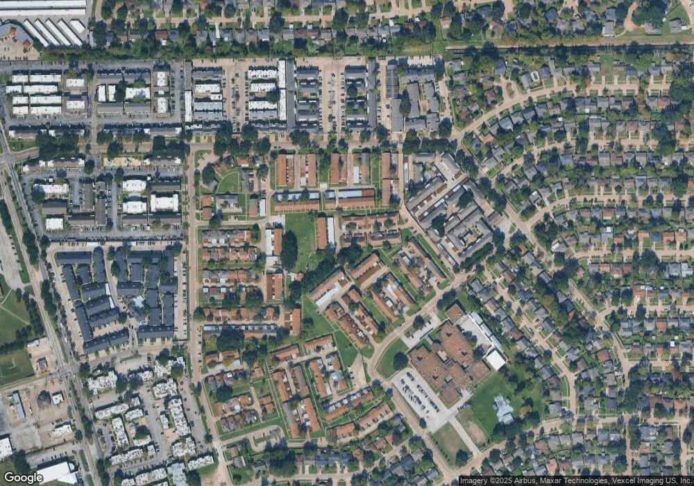 127 Casa Grande Dr unit 127, Houston, TX 77060 - photo 1