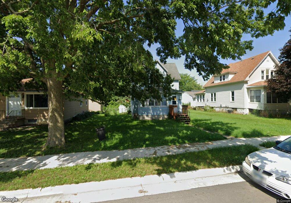 611 Freeborn Ave, Albert Lea, MN 56007 - photo 1