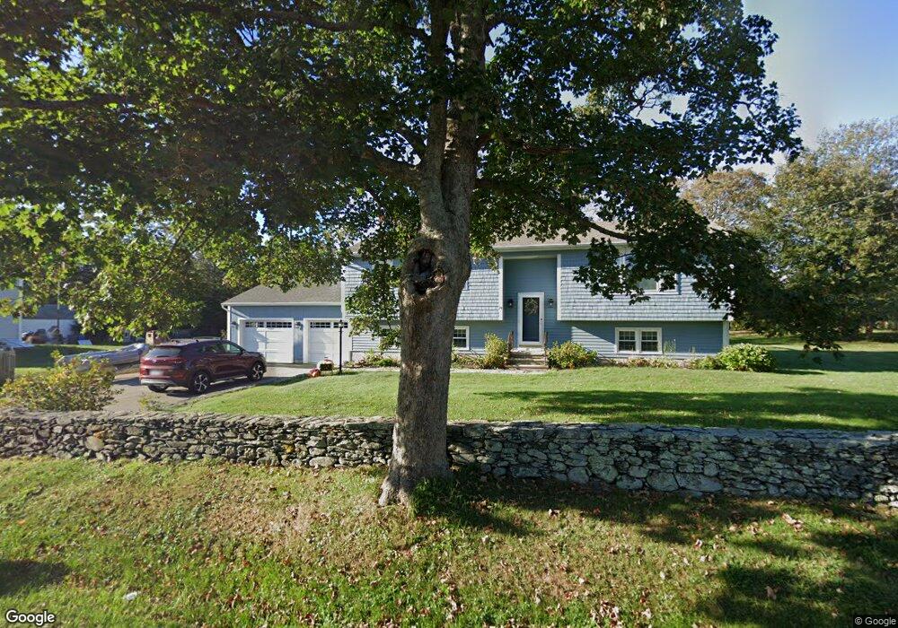 74 Oliphant Ln, Middletown, RI 02842 - photo 1