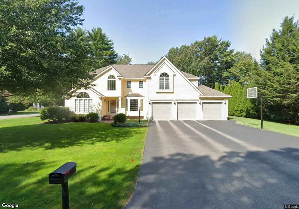 37 Fieldstone Cir, Hampton, NH 03842 - photo 1