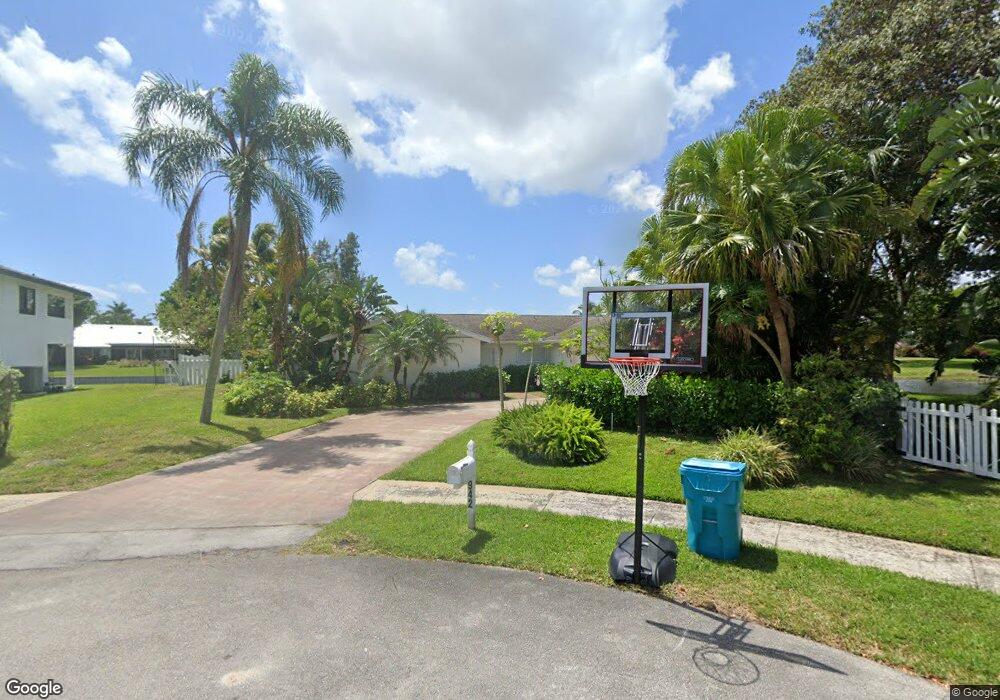 942 SW 33rd Place, Boynton Beach, FL 33435 - photo 1
