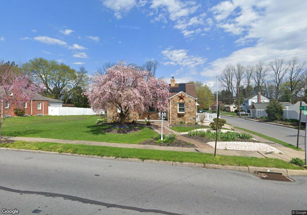 1427 N 19th St, Allentown, PA 18104 - photo 1