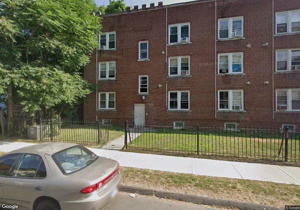 12 Rockville St, Hartford, CT 06112 - photo 1