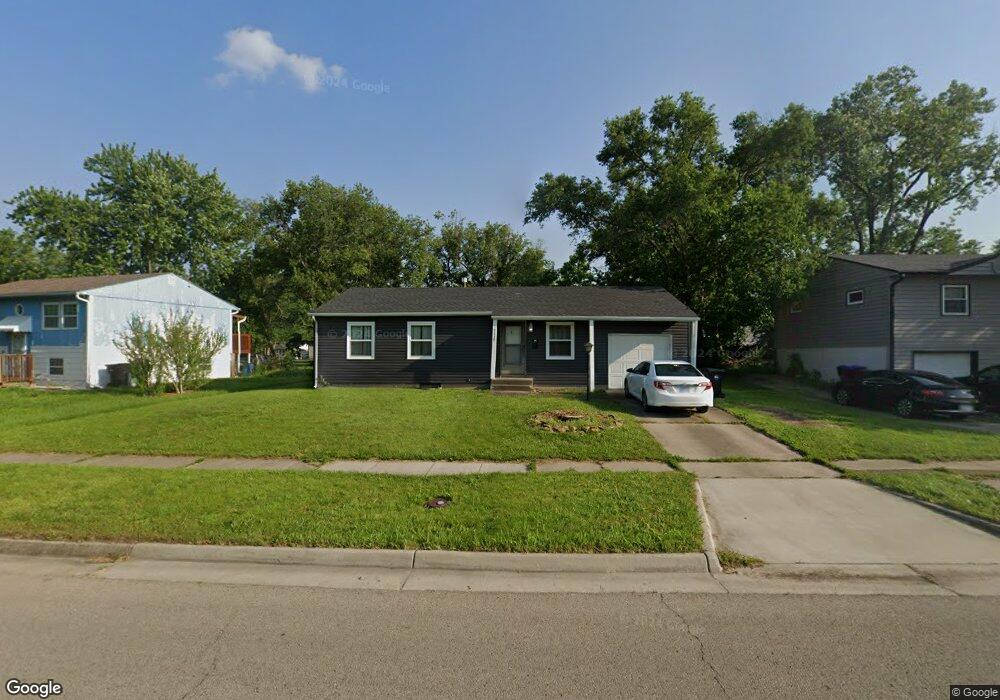 1117 SE 35th Terrace, Topeka, KS 66605 - photo 1