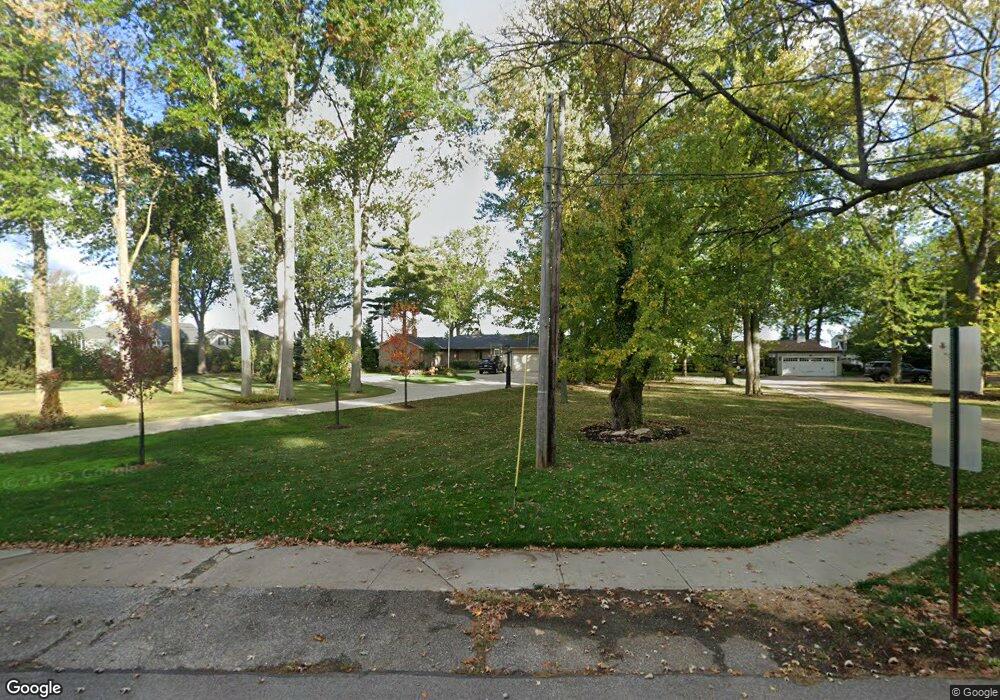 5555 E Lake Rd, Sheffield Lake, OH 44054 - photo 1