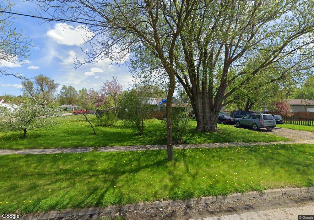 2221 Dutcher St, Flint, MI 48532 - photo 1