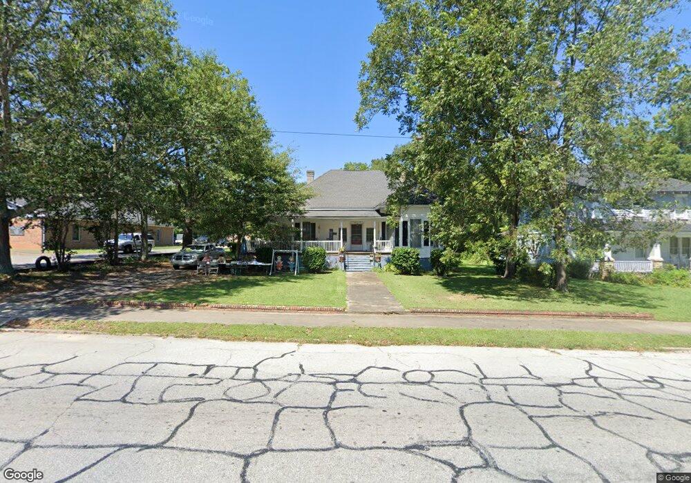 241 N Oliver St, Elberton, GA 30635 - photo 1