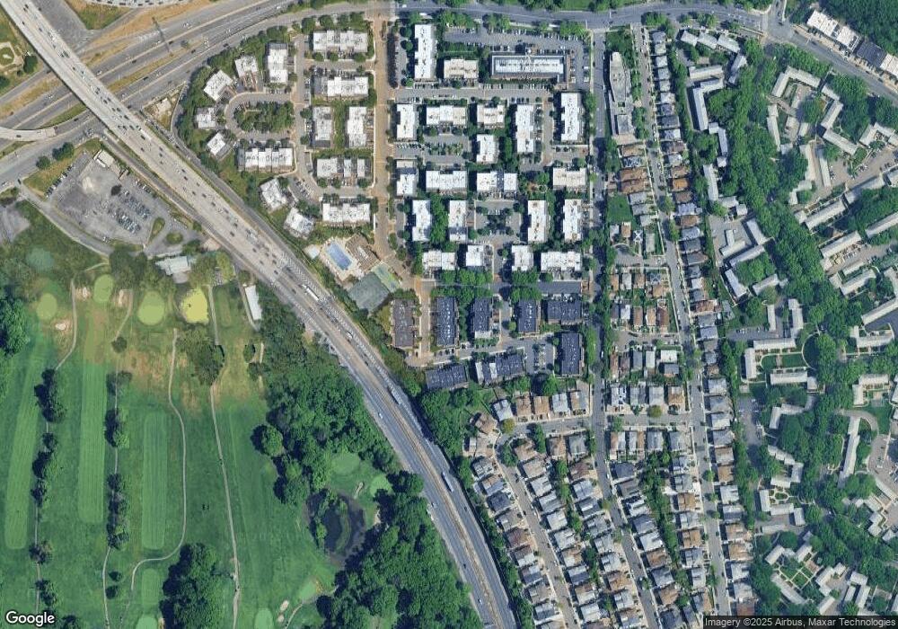 1405 Bonnie Ln unit 19109, Bayside, NY 11360 - photo 1