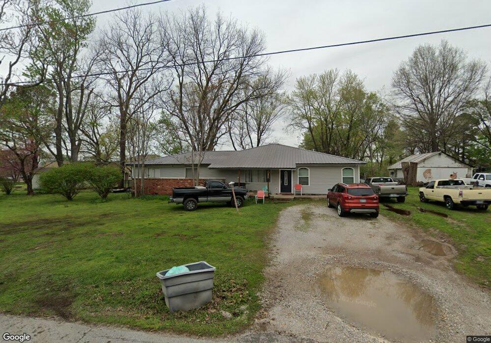 400 W Thurman St, Prairie Grove, AR 72753 - photo 1