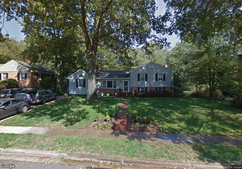 1706 Hackamore Ln, Alexandria, VA 22308 - photo 1