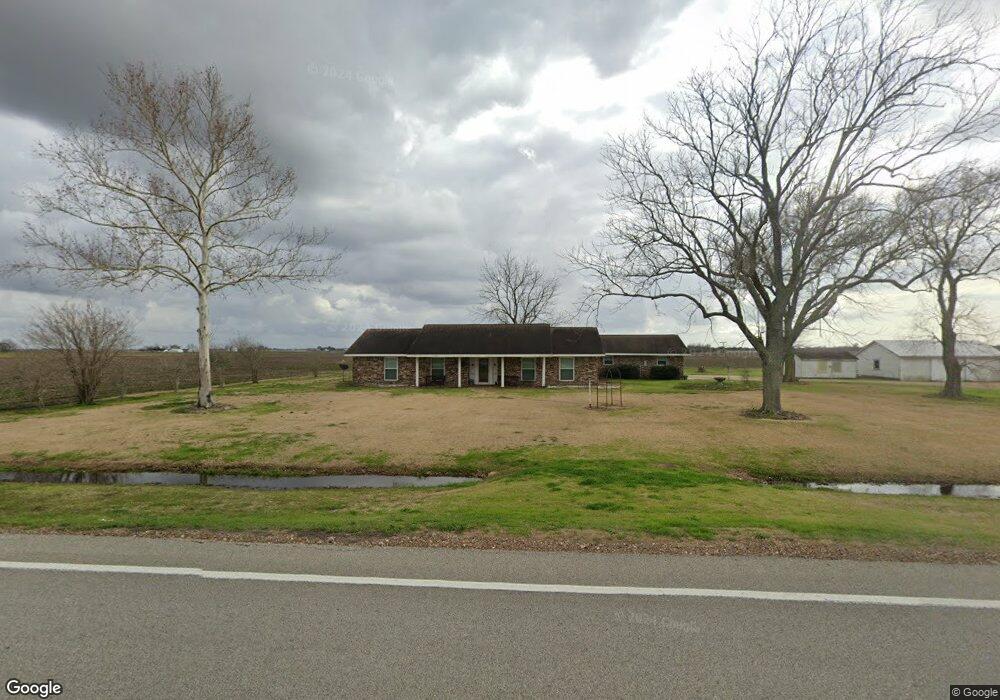 4203 Fm 1952 Rd, Wallis, TX 77485 - photo 1