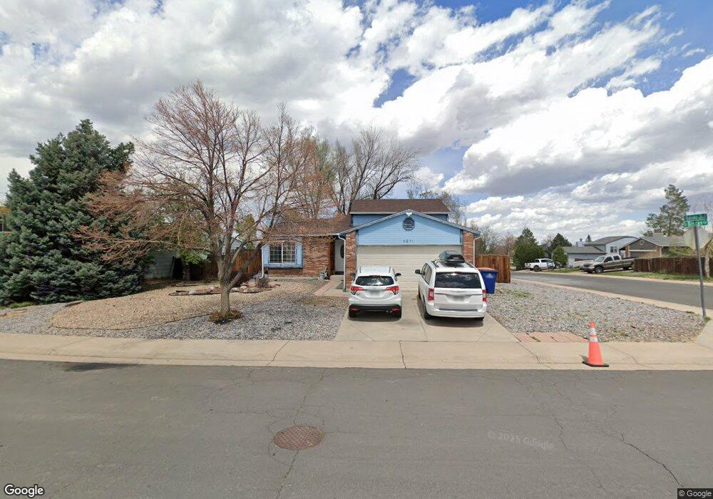 4271 S Biscay Cir, Aurora, CO 80013 - photo 1