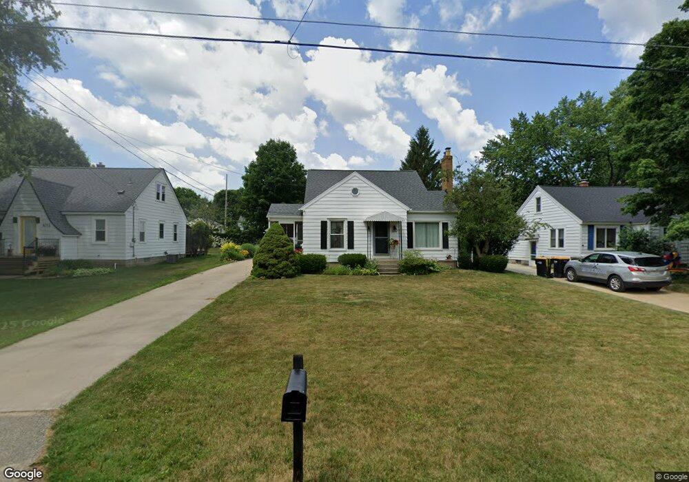 8287 Freeland Ave SW, Byron Center, MI 49315 - photo 1