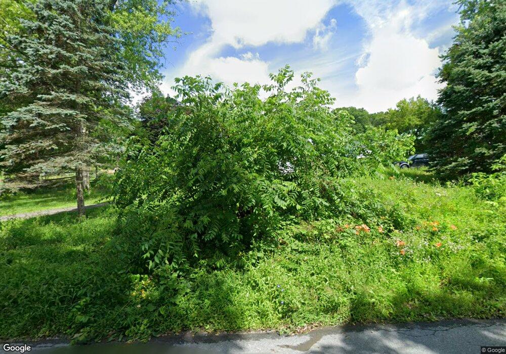 52 Lake Dr, Rhinebeck, NY 12572 - photo 1