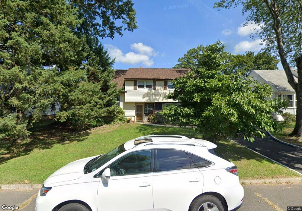 5 Lauri Ln, Middlesex, NJ 08846 - photo 1