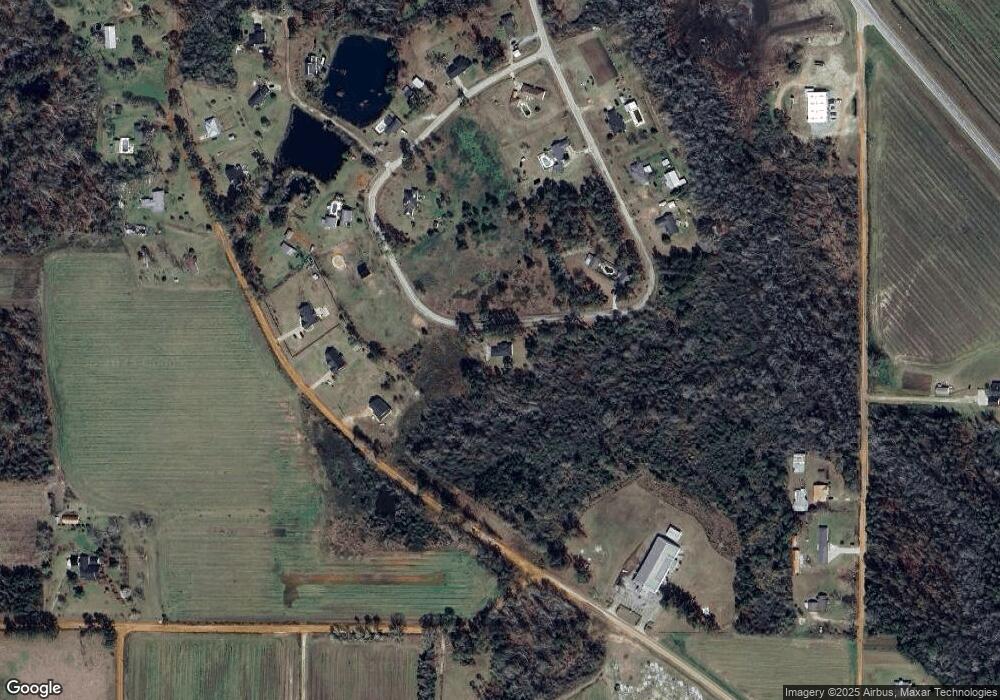 510 Peachtree Cir, Douglas, GA 31533 - photo 1