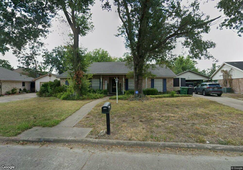 7107 Bayou Forest Dr, Houston, TX 77088 - photo 1