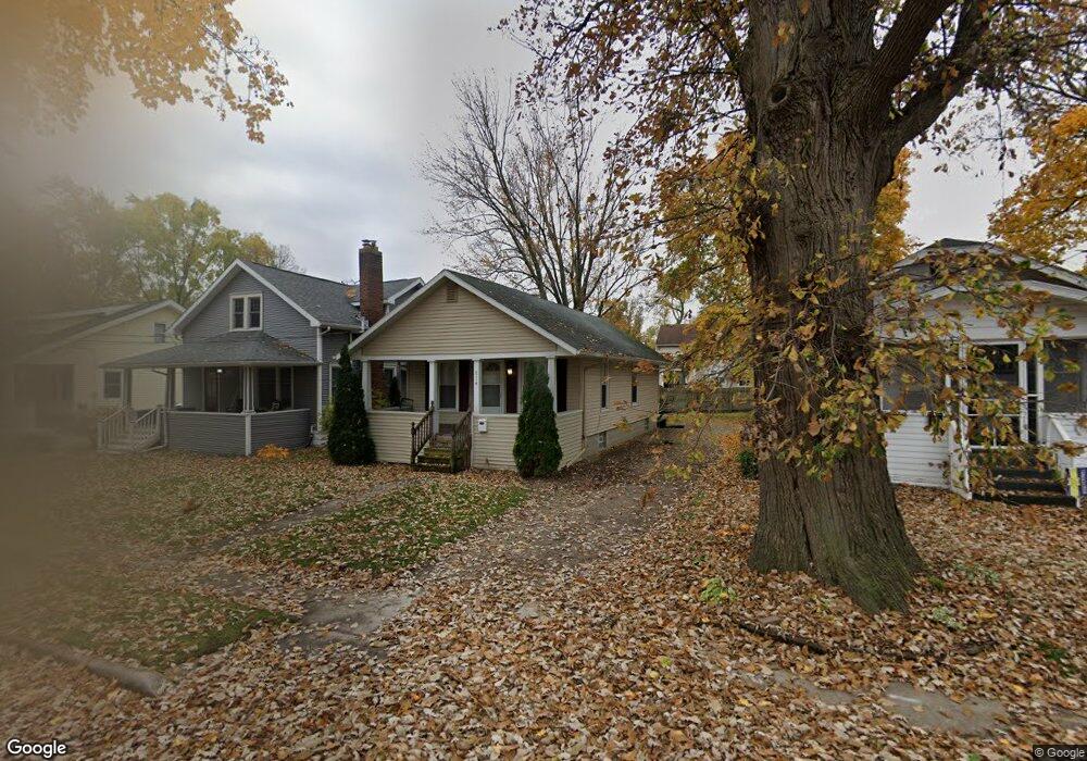 514 Pacific Ave, Lansing, MI 48910 - photo 1