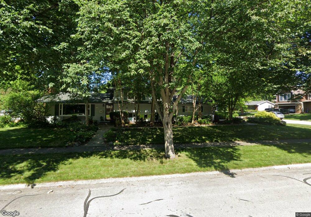 1237 Laurel Ln, Naperville, IL 60540 - photo 1