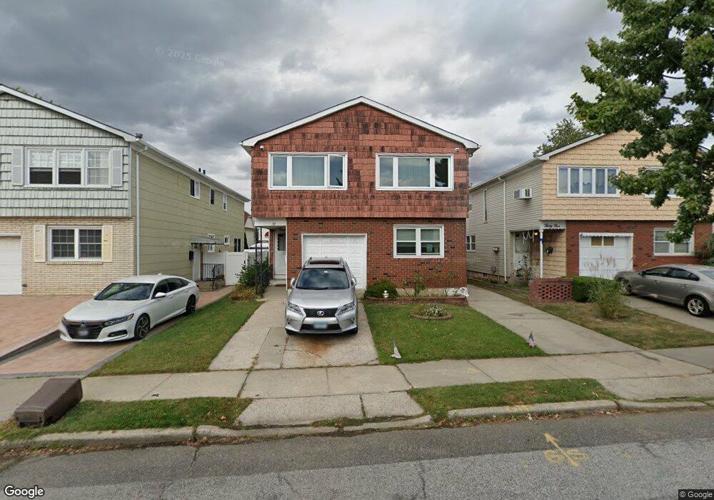 39 Jaffe St, Staten Island, NY 10314 - photo 1