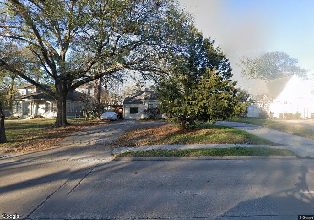 854 W 43rd St, Houston, TX 77018 - photo 1