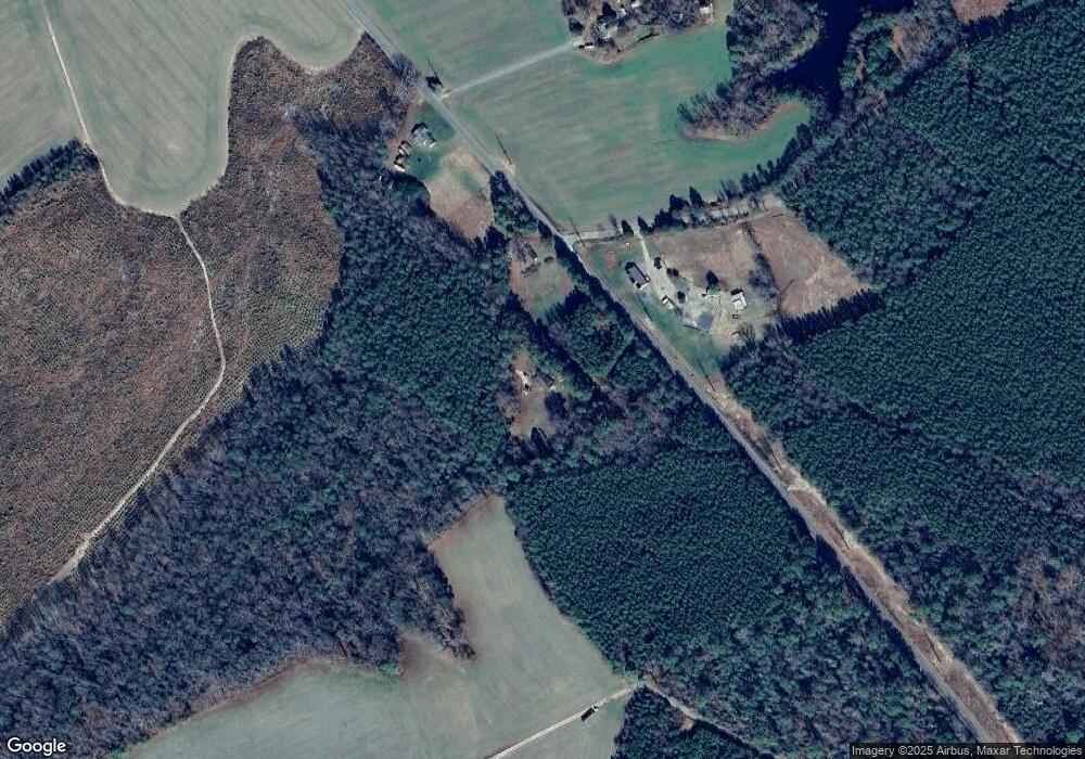 5344 Howerton Rd, Dunnsville, VA 22454 - photo 1