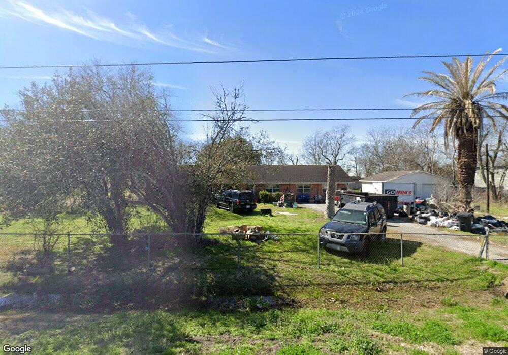 1420 Cottonwood Church Rd, Rosenberg, TX 77471 - photo 1