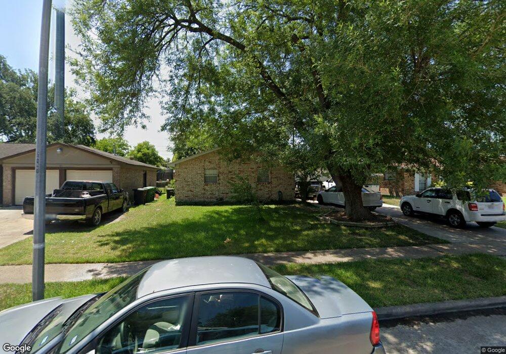 1327 Beaver Bend Rd, Houston, TX 77088 - photo 1