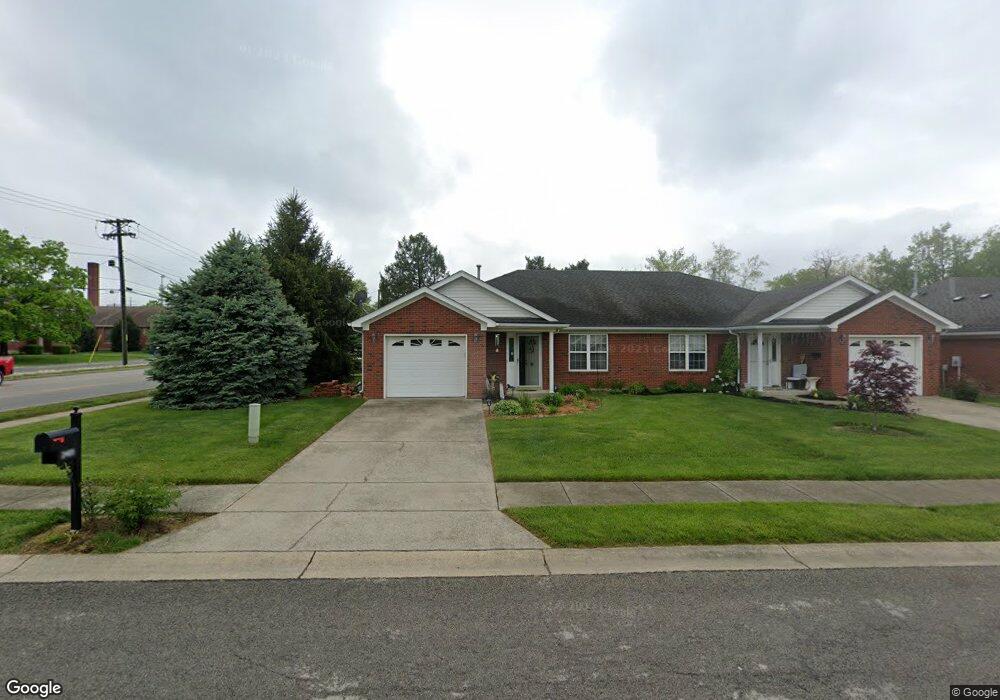 2401 Trinity Run Ct, New Albany, IN 47150 - photo 1